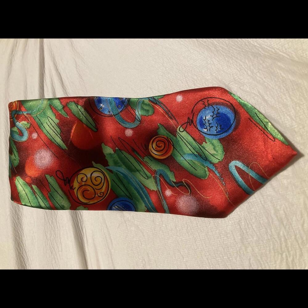 NWOT Jerry Garcia Christmas Ornament Tie